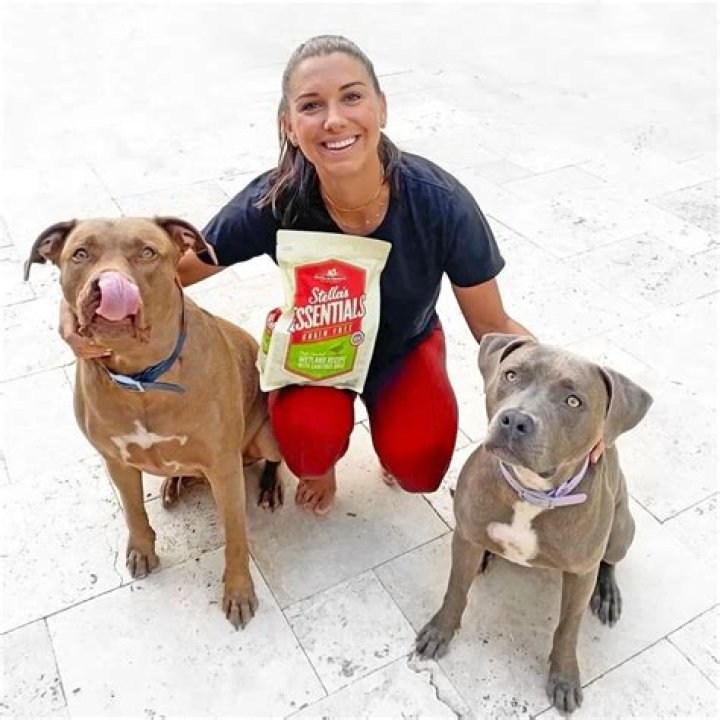 Alex Morgan Pets