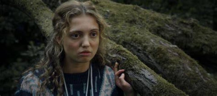 Amelia Clarkson Bio (Wiki) 