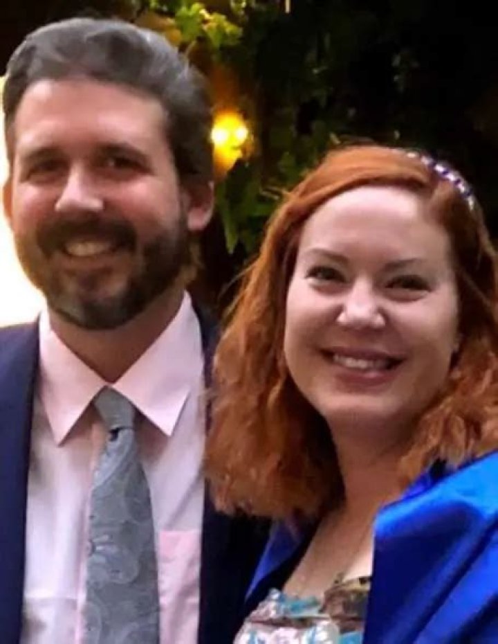 Amy Allan is currently married to Rob but was married to Matt in the past