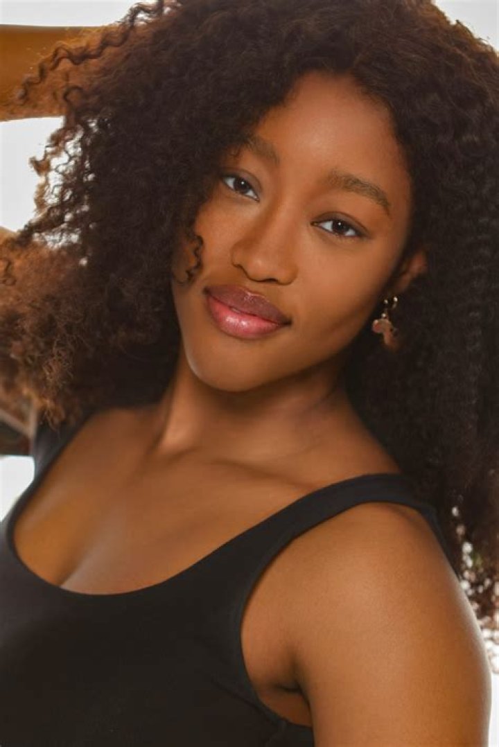 Chioma Umeala Bio (Wiki) 