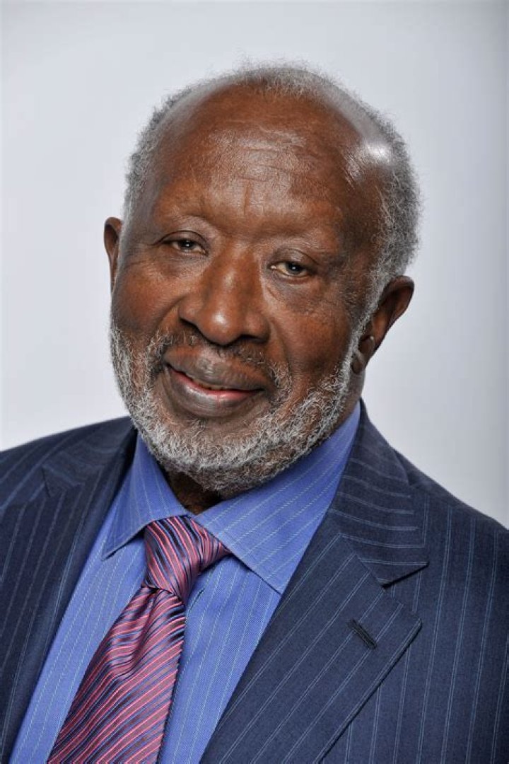 Clarence Avant photo