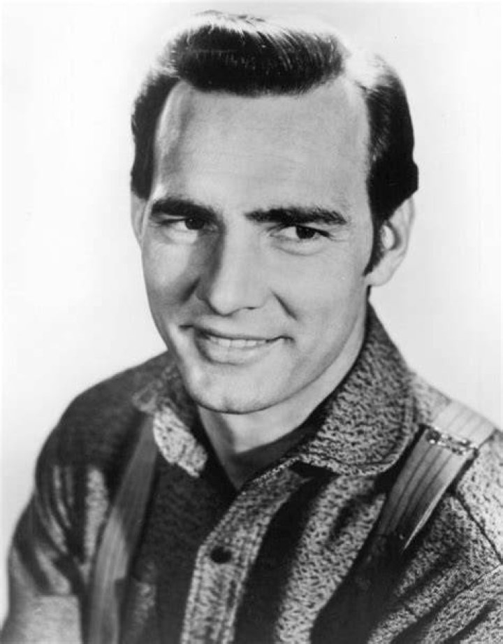 Dennis Weaver photo 3