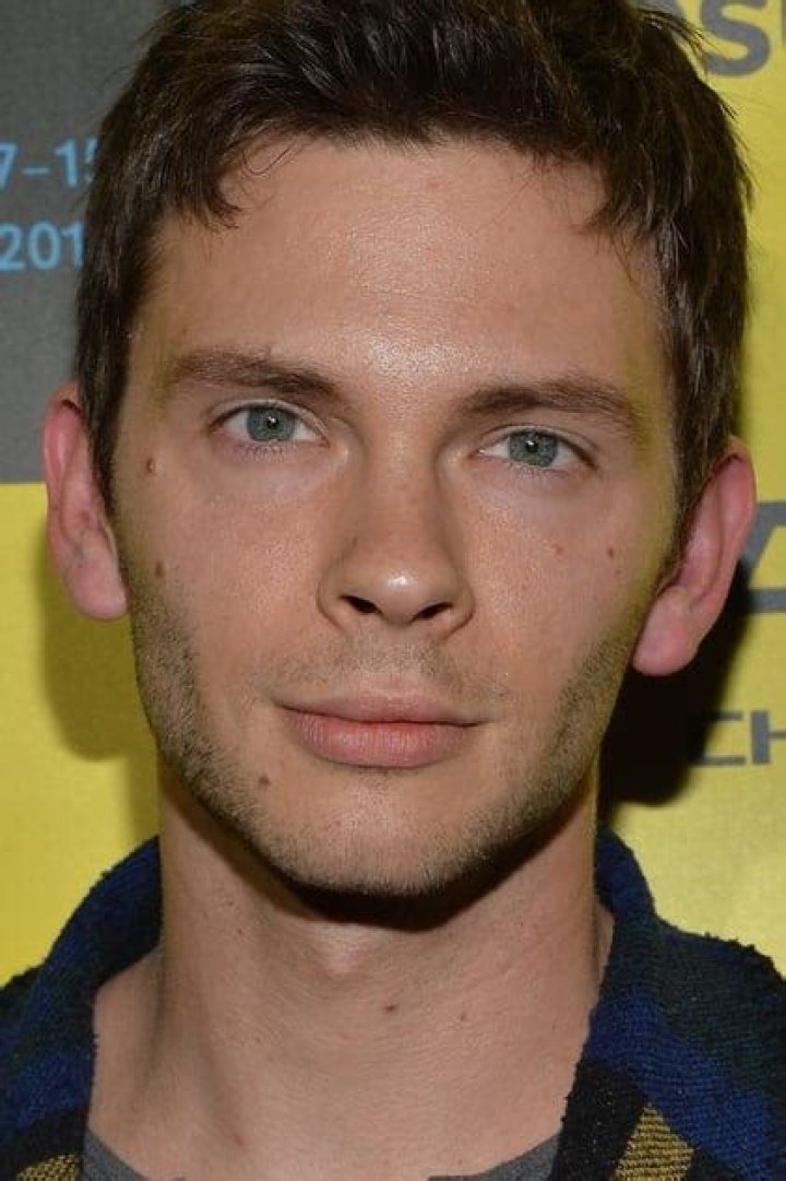 Devon Graye - Age, Family, Bio