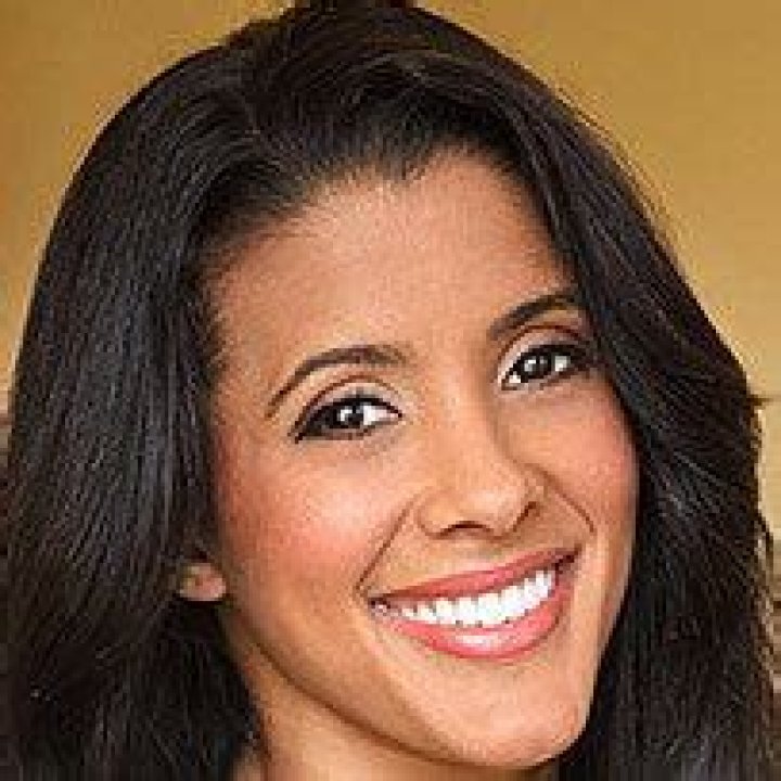 Doris Morgado - Age, Family, Bio