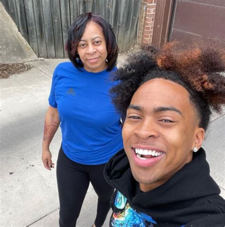 Eli Unique - Age, Family, Bio