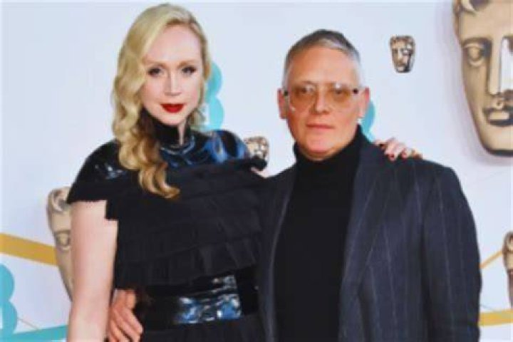 Giles Deacon net worth