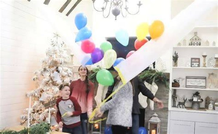 How do you make a balloon drop?