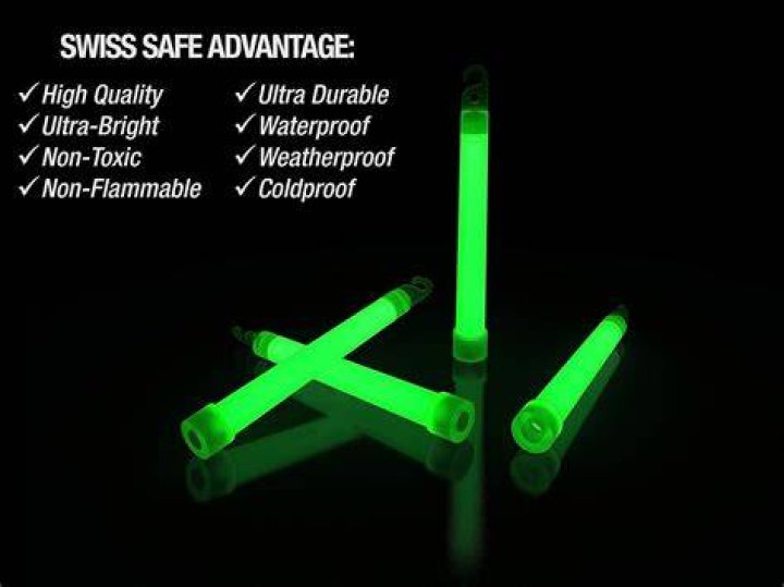 Is it safe to burn glow sticks?