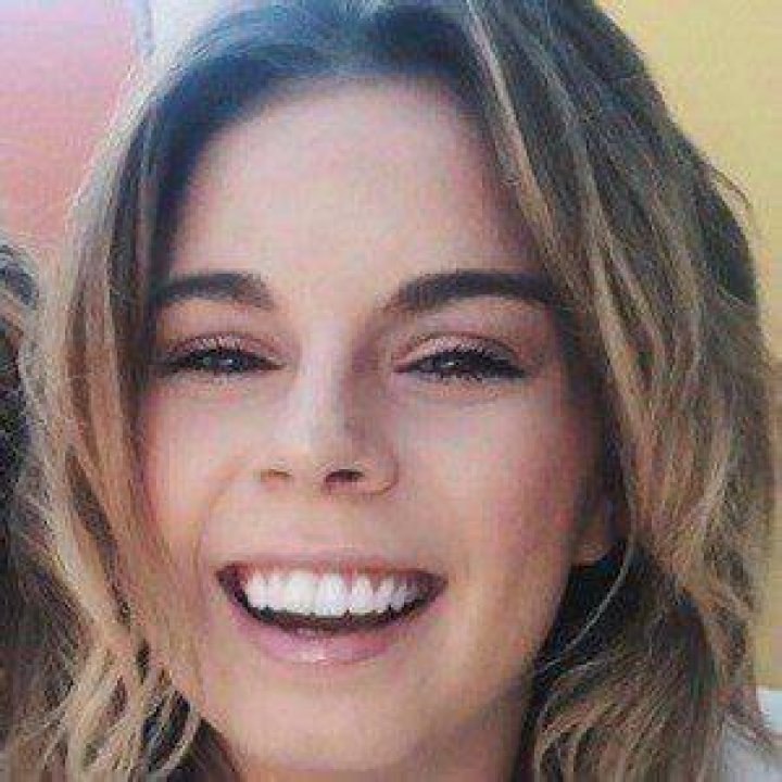 Julia Abner - Age, Family, Bio