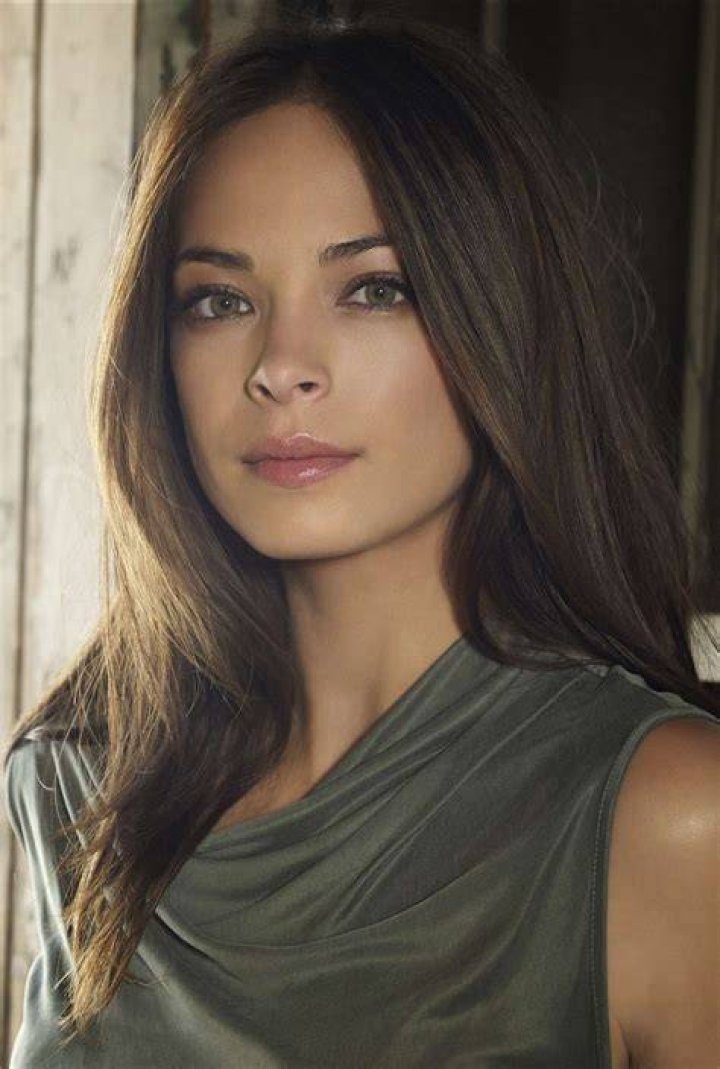 Kristin Kreuk Bio (Wiki) 