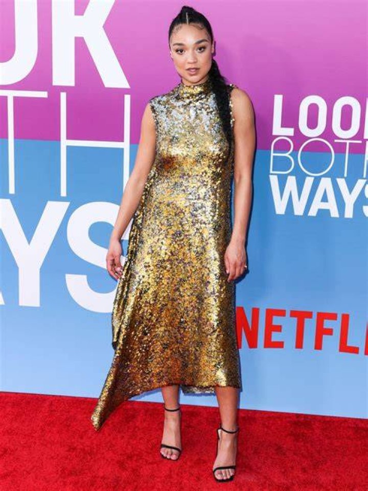 Look Both Ways - Aisha Dee Look Both Ways - Aisha Dee