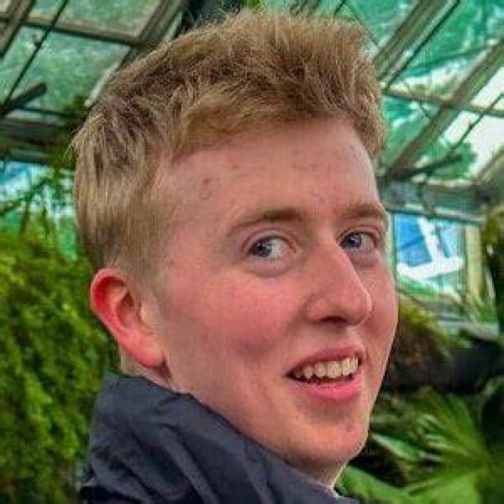 Luke Davidson - Age, Family, Bio