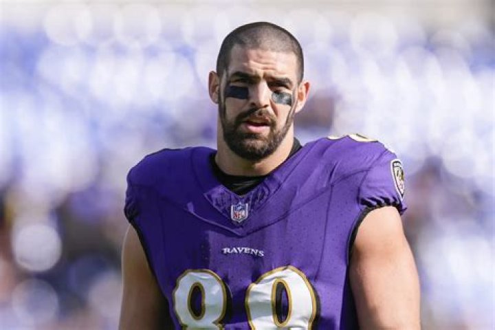 Mark Andrews photo 3