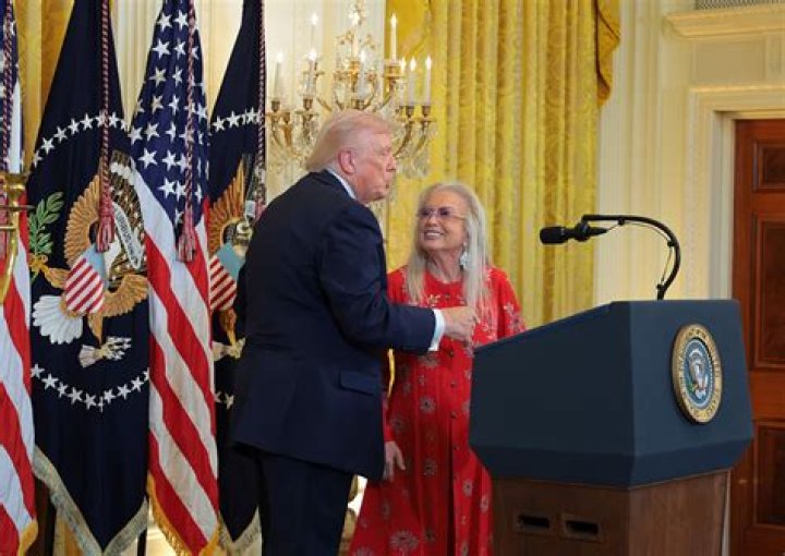 Miriam Adelson photo