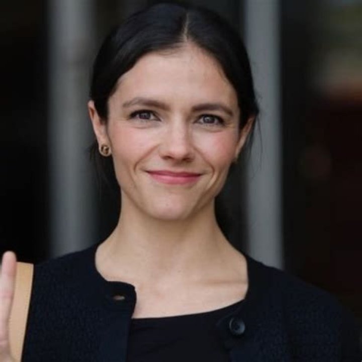 Renata Turrent Wikipedia