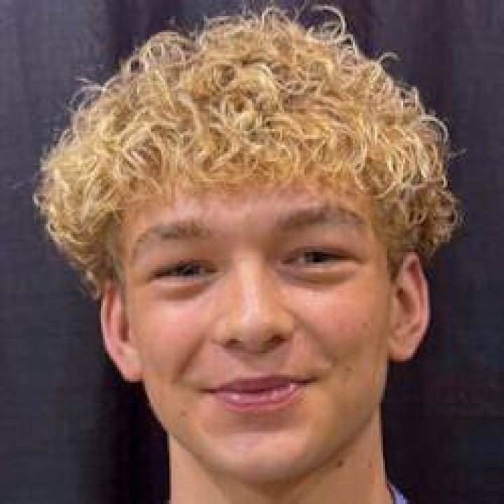 Robert Feggans - Age, Family, Bio