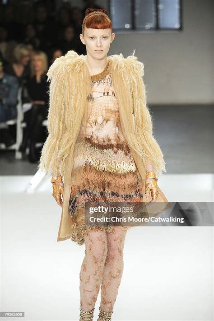Rodarte - Backstage - Fall 08 MBFW