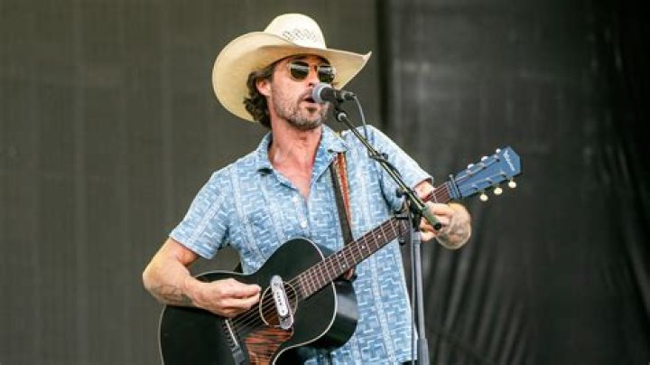 Ryan Bingham photo 2