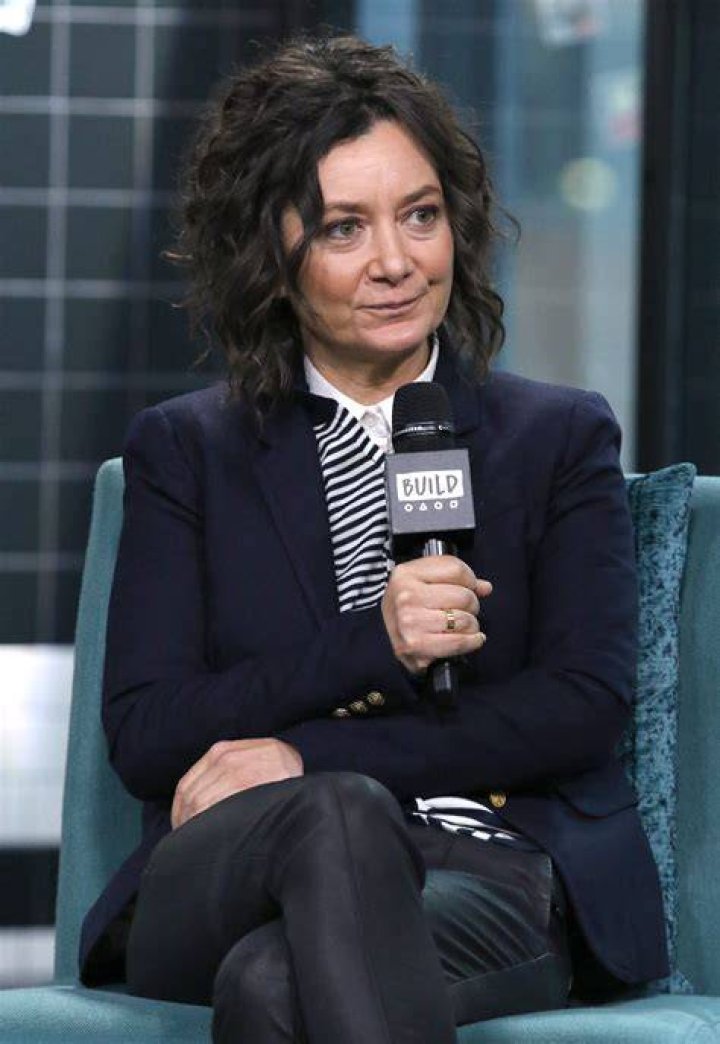 Sara Gilbert Highlights