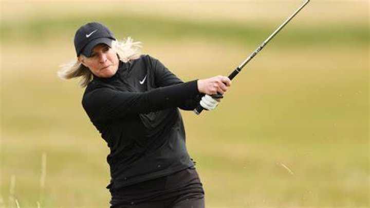 Sarah Stirk Bio (Wiki) 
