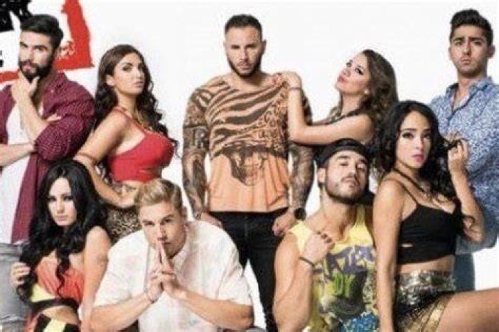 Super Shore - Cast, Ages, Trivia