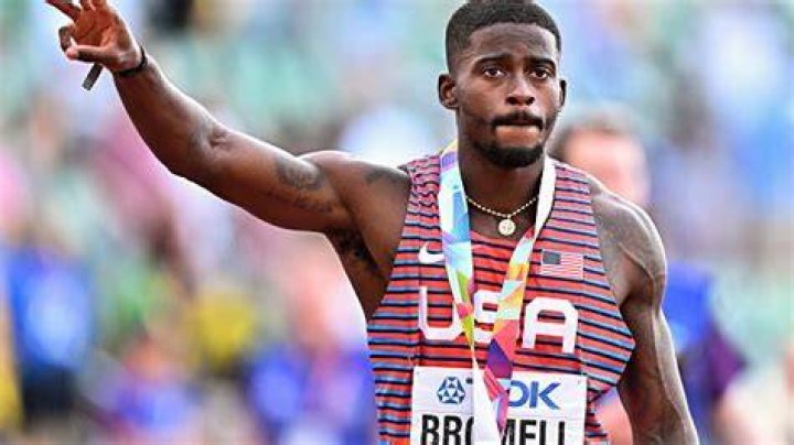 Trayvon Bromell photo 2