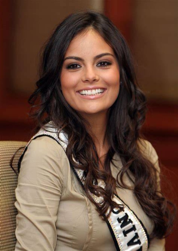Ximena Navarrete Bio (Wiki) 